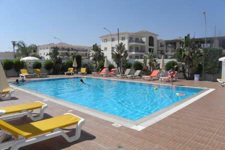 Cosy Apartment In A Luxury Resort Paralimni Exteriér fotografie